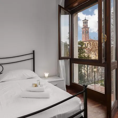 Flats4rent Lucia Werona